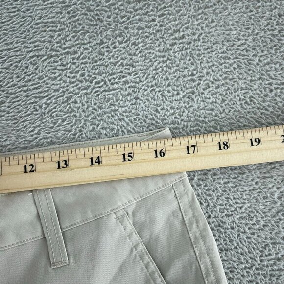 Eddie Bauer Mens Beige Flat-Front Shorts Size 32 Nylon/Spandex 5772 - Picture 8 of 10